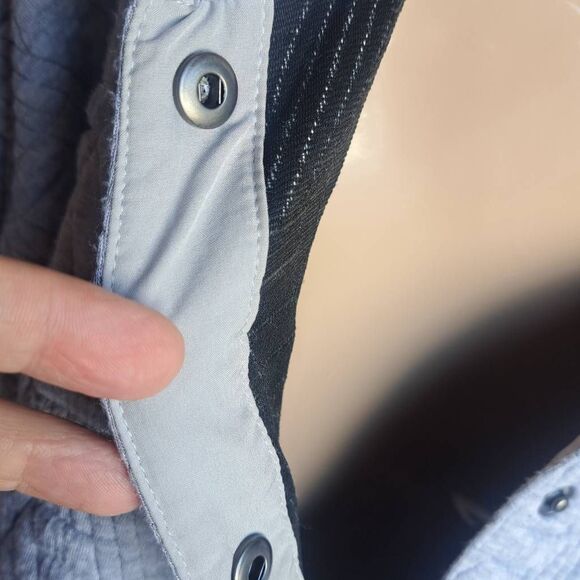 Women's Champion Size Medium Gray Jacket - Picture 9 of 9